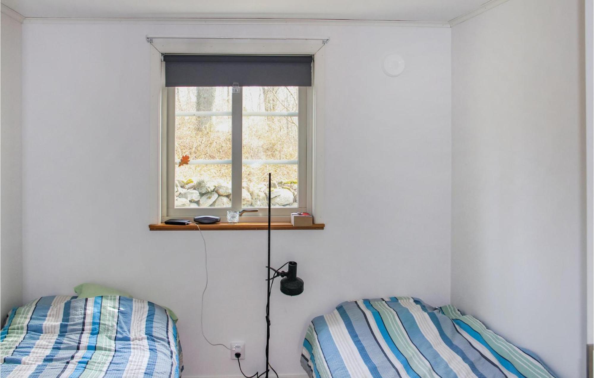 1 Bedroom Lovely Home In Sturkoe Bredavik  外观 照片